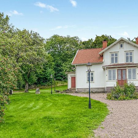 Awesome Home In Oedeshoeg With Wifi Экстерьер фото